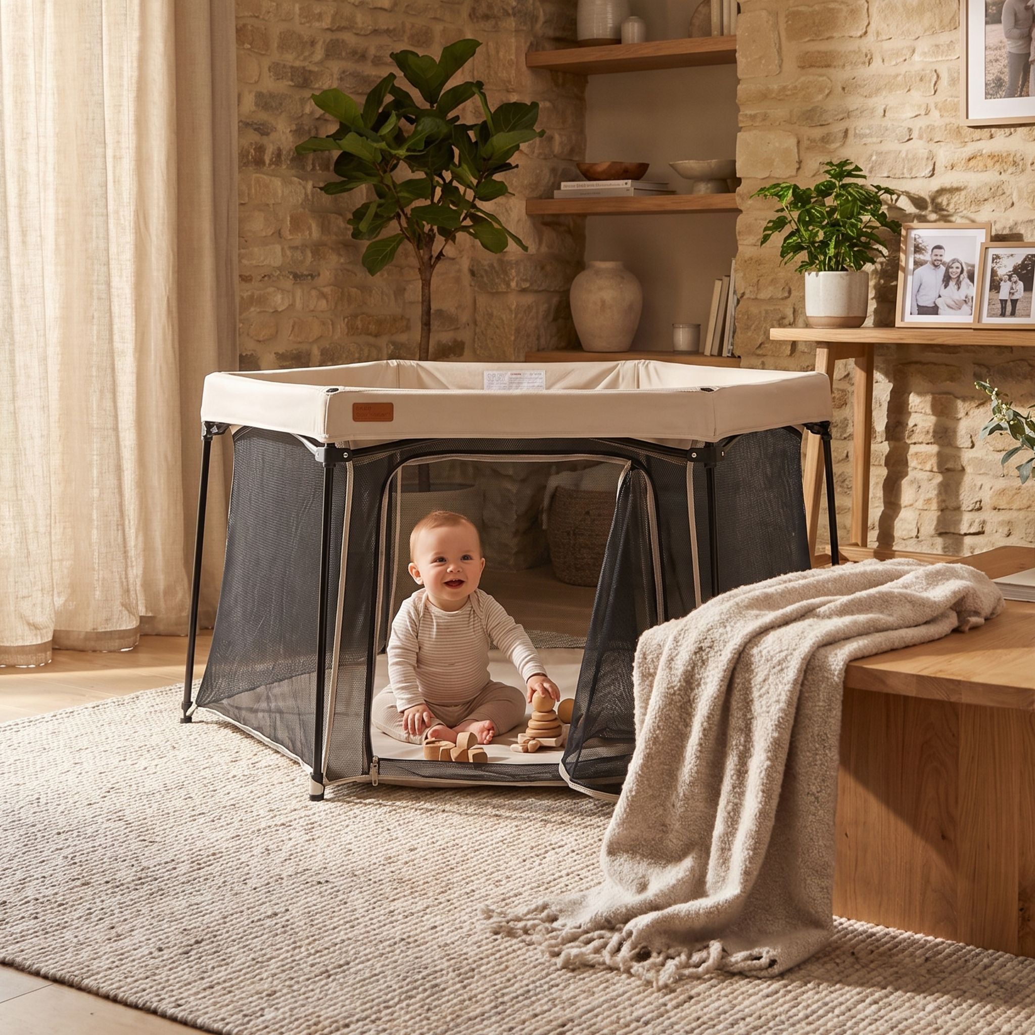 Faltbarer Laufstall für Babys