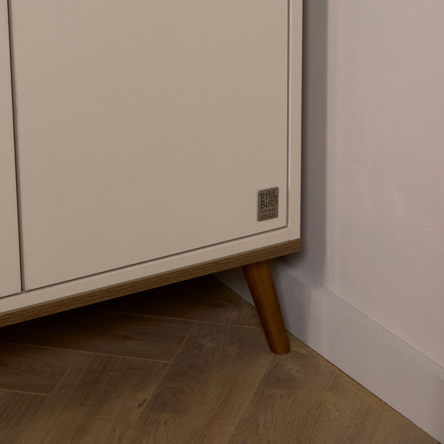 Ollie Garderobe