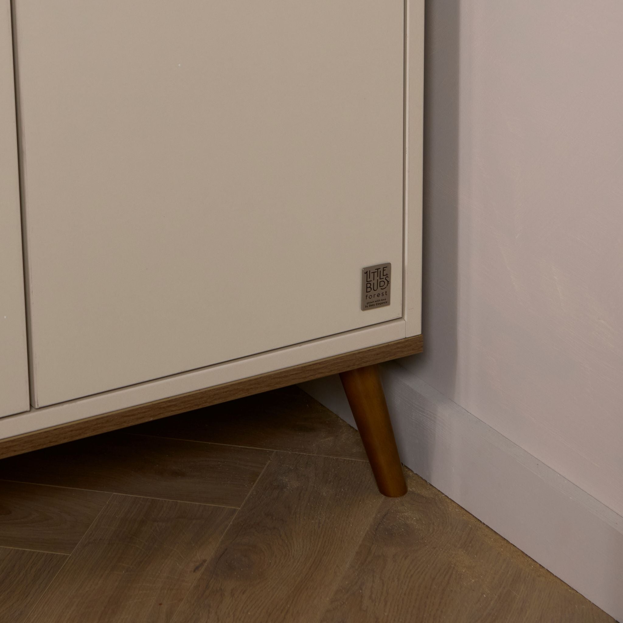 Ollie Garderobe